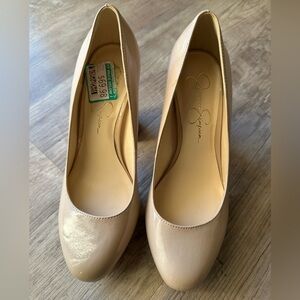 Jessica Simpson Nude Heels Size 8.5